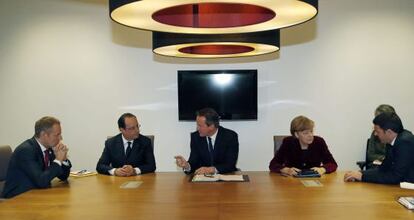 Tusk, Hollande, Cameron, Merkel y Renzi, la semana pasada en una reuni&oacute;n previa a la cumbre de los Veintiocho sobre la crisis ucrania. 