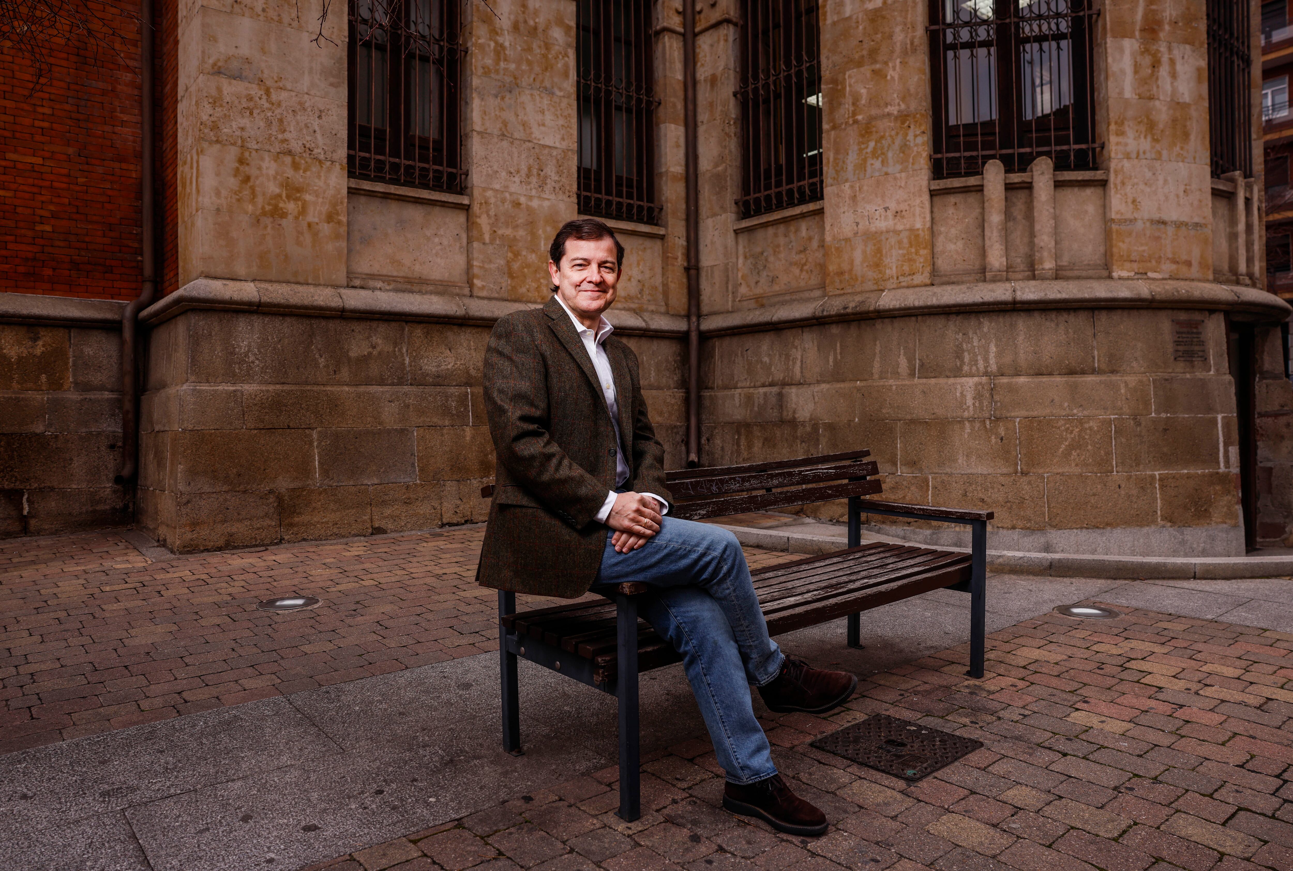 Fernández Mañueco fotografiado en Salamanca, el 6 de marzo. 