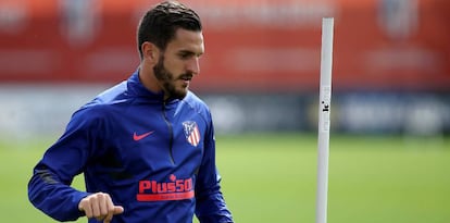 El futbolista del Atlético de Madrid Koke Resurrección, durante un entrenamiento en la Ciudad Deportiva Wanda de Majadahonda.