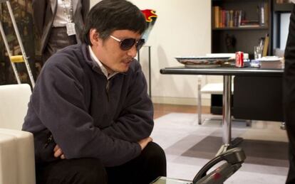 El activista Chen Guangcheng, en una foto del pasado día 2 de mayo facilitada por la Embajada de Estados Unidos en China.