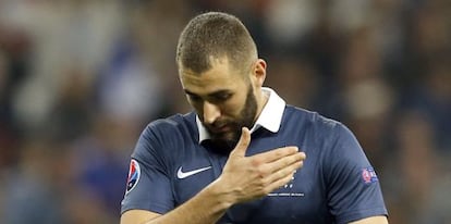 Benzema durant l'amistós contra Armènia el passat 8 d'octubre.