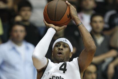 Iverson, durante el partido