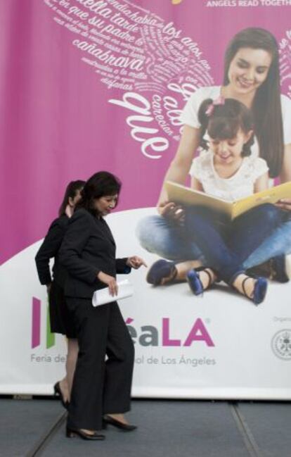 Cartel de la IV Feria del Libro en Español de Los Ángeles.