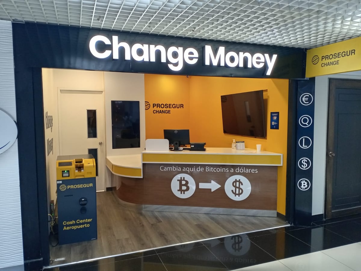 Prosegur permitirá cambiar bitcoins por dólares en el aeropuerto de El  Salvador | Criptoactivos | Cinco Días