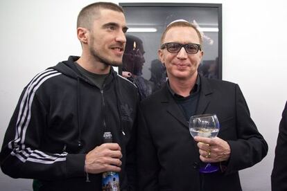 Bruce LaBruce (derecha), con el fotógrafo de moda catalán Xevi Muntané.