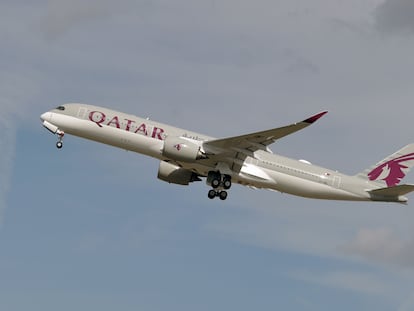 Un avión de Qatar Airways, la única compañía extranjera que sigue volando a Irán.