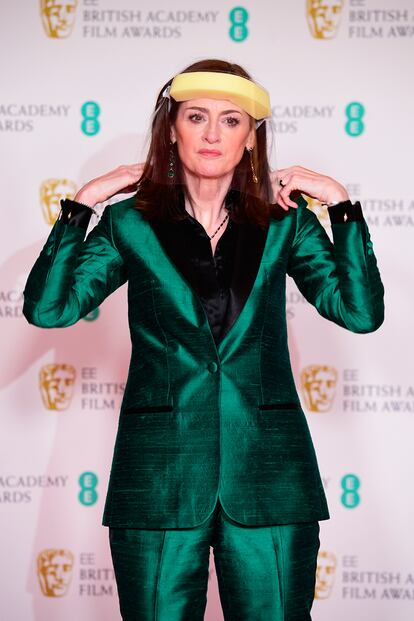 Amanda Berry, directora ejecutiva de los premios, llegó al Royal Albert Hall con un protector facial.