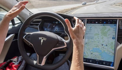 Tesla Autopilot