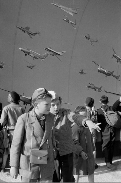 World's Fair, Bruselas, Bélgica, 1958. (Fundación Henri Cartier-Bresson, Paris / Magnum Photos, cortesía de la Fundación Henri Cartier-Bresson)