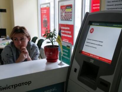 Ucrania, con el metro de Kiev o el Gobierno, es el país con más entidades  hackeadas . También el gigante ruso Rosneft o la danesa Maersk han sido atacadas por los hackers que piden un rescate para liberar los equipos