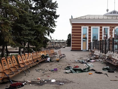 La estación de Kramatorsk, el sábado, un día después del ataque en el que murieron 52 personas.
