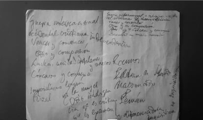 Notas manuscritas por Unamuno en el reverso de la carta de la mujer de Atilano Coco para su discurso del 12 de octubre.
