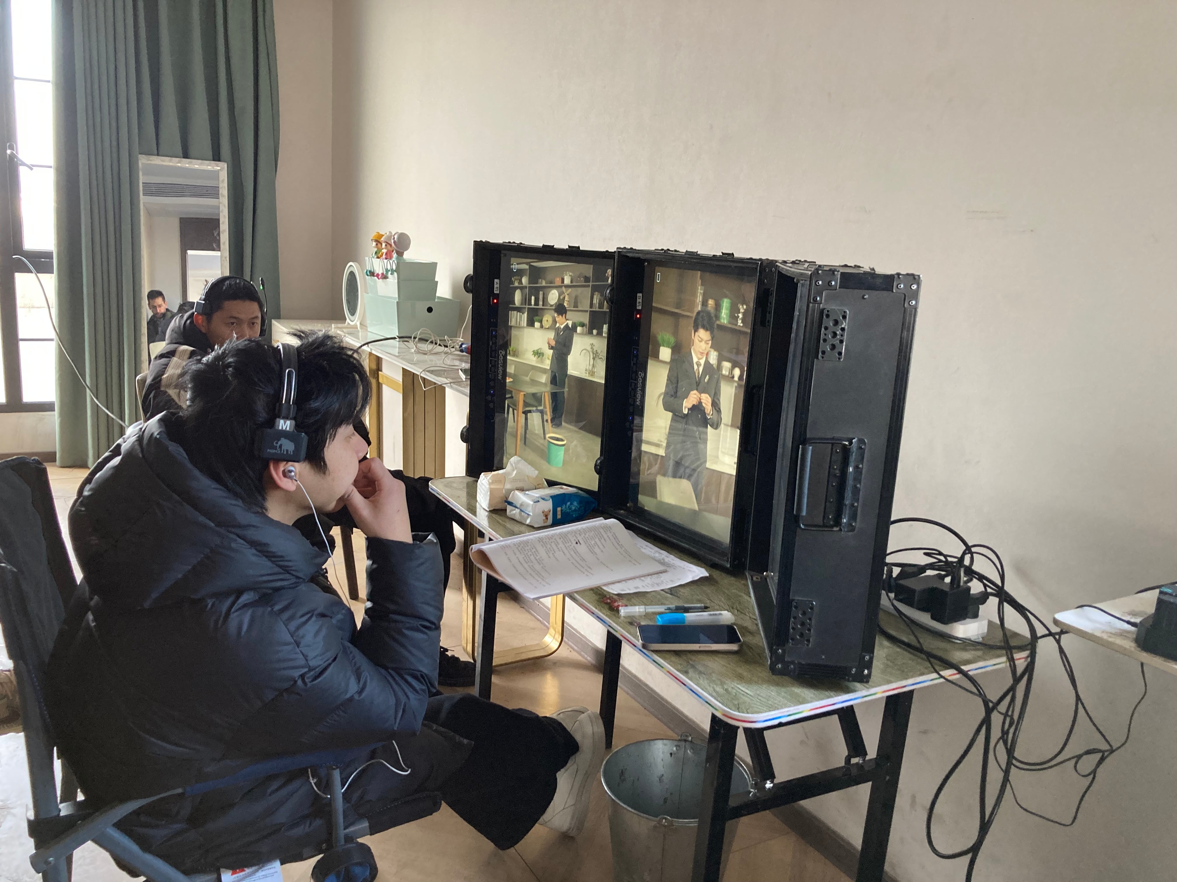 Shi Hengyang, el director de la microserie ‘Persiguiendo a su mujer’, en el rodaje el martes 14 de enero.