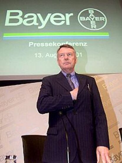 Manfred Schneider, presidente de Bayer, durante su comparecencia ante la prensa