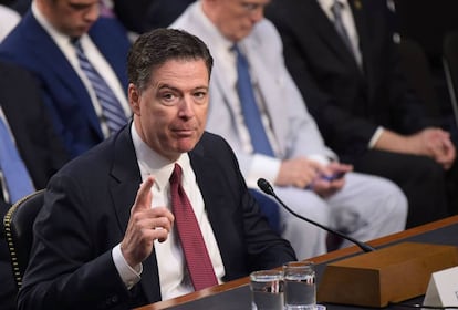 O ex-diretor do FBI James Comey depõe no Senado nesta quinta-feira.