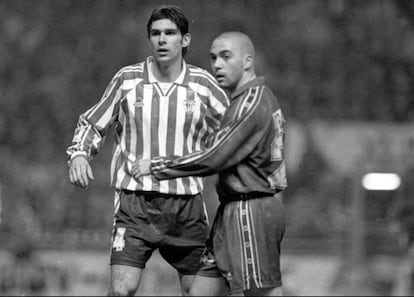 De la Peña, en un partido frente al Athletic junto a Karanka, actual segundo entrenador del Real Madrid. La imagen es de 1996.