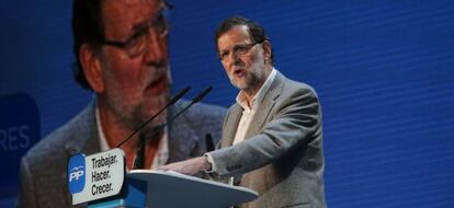 El president del Partit Popular, Mariano Rajoy, aquest dissabte, a la convenció autònomica a Madrid.