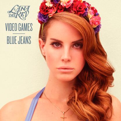 Las diademas de flores XXL al estilo Lana del Rey, por muy estrambóticas que parezcan, son bastante populares ya.