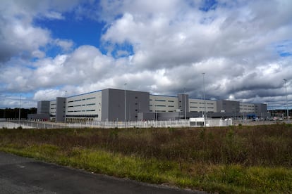 Vista del complejo de Amazon ya construido en Asturias.