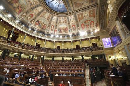 El presidente del Gobierno en funciones y candidato socialista, Pedro Sánchez, durante su intervención este martes en el Congreso. 