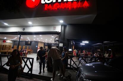 Los restaurantes del área metropolitana de Guadalajara permanecen abiertos con acceso a clientes. 
