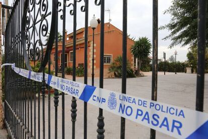 Domicilio en la que ha sido detenido un menor de 15 años por matar a sus padres y a su hermana, en Elche (Alicante).JOAQUIN DE HARO RODRIGUEZ