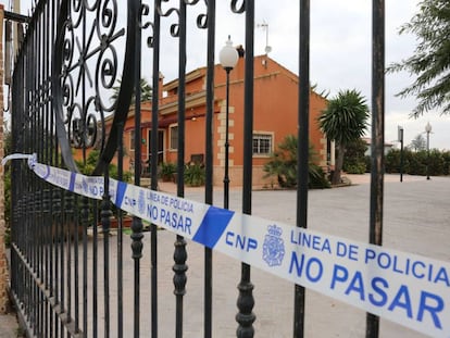 Domicilio en la que ha sido detenido un menor de 15 años por matar a sus padres y a su hermana, en Elche (Alicante).JOAQUIN DE HARO RODRIGUEZ