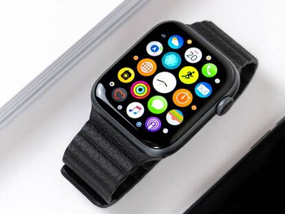 Cómo instalar 'apps' en tu Apple Watch sin tocar la pantalla del iPhone