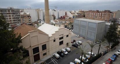El mantenimiento de las subestaciones eléctricas, como la de Patraix en Valencia que sufrió una explosión en 2009, es una de las actividades que se desregula.