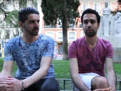 Karim, 27 anos, Samir, 29 anos e Faysal, 22 anos, durante a entrevista em Madri.