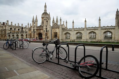 Bicicletas en la Universidad de Cambridge durante el confinamiento.