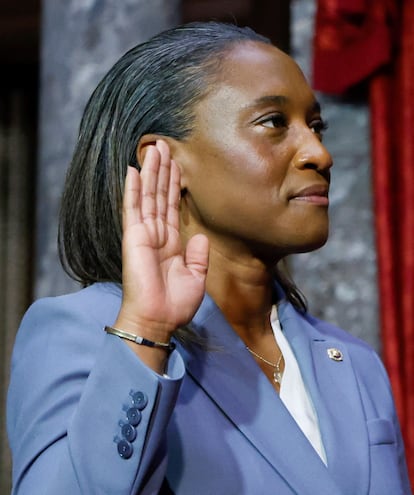 U.S. Senator Laphonza Butler (D-CA) raises her right hand as she is sworn in to fill the U.S. Senate vacancy caused by the recent death of U.S. Senator Dianne Feinstein (D-CA), in Statuary Hall at the Capitol in Washington, U.S., October 3, 2023.