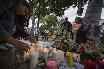 Ceremonia en recuerdo de las víctimas en México DF.
