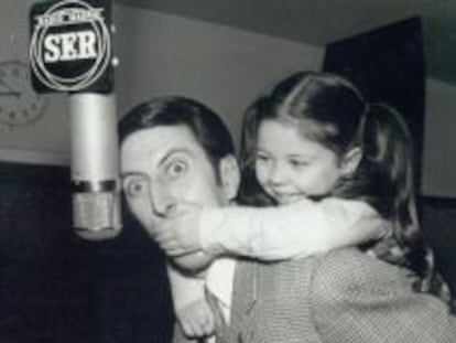 Mariano de la Banda, con su hija Beatriz, en el programa &#039;La incubadora&#039;.