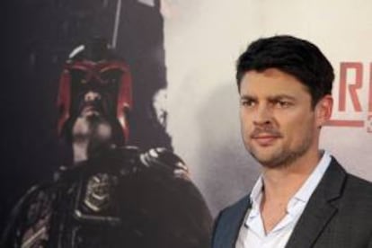 Karl Urban ("El señor de los anillos"), durante el photocall de la película que protagoniza, "Dreed3D", la nueva adaptación del popular cómic cyberpunk "Juez Dreed", creado a finales de los 70 por John Wagner y el dibujante español Carlos Ezquerra, un film del que el actor ha hablado en una entrevista con Efe.