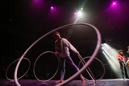 La acróbata Aleksandra Savina durante los ensayos del Festival de Circo Iberoamericano.