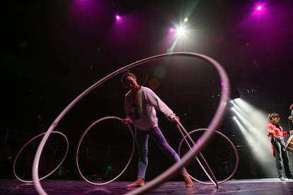 La acróbata Aleksandra Savina durante los ensayos del Festival de Circo Iberoamericano. 