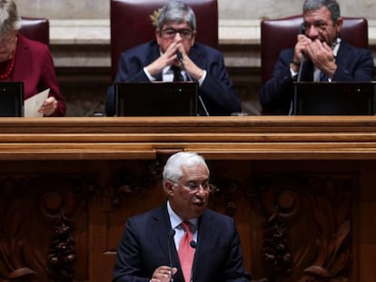 El primer ministro António Costa presenta al parlamento el programa de su nuevo Gobierno.
 