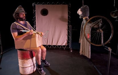 'Aral', teatro de títeres y en clave de 'clowns'.