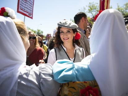 Isabel Díaz Ayuso en las fiestas de la Pradera de San Isidro el año pasado.