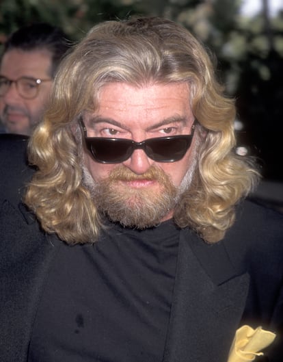 El guionista Joe Eszterhas en Beverly Hills en 1995.