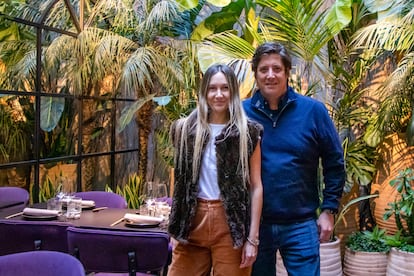 César Figari y Constanza Rey, socios del restaurante Quispe, en el local en Salamanca en diciembre de 2024.