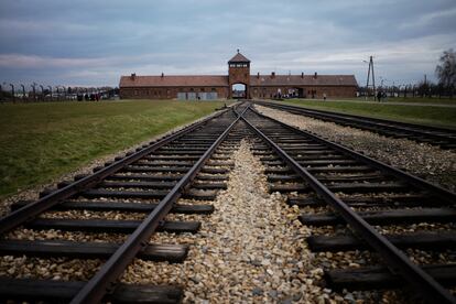 Entrada al campo de exterminio en Auschwitz.