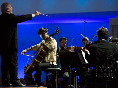 Barenboim y el chelista iraní Kian Soltani.