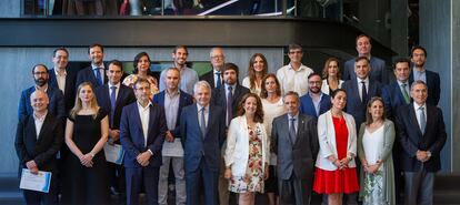 Foto de familia del acto de entrega de la XXI Convocatoria de Ayudas a la Investigación en Salud de Fundación Mutua Madrileña este martes 9 de junio.
