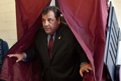 El Gobernador de Nueva Jersey, Chris Christie, tras votar hoy en Mendham.