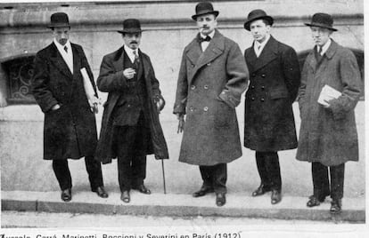 Algunos de los más conspicuos miembros del futurismo: desde la izquierda, Luigi Raussolo, Carlo Carrá, Filipo Tommaso Marinetti, Umberto Boccioni y Gino Severini.