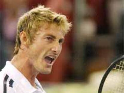 Ferrero celebra su victoria frente al suizo Federer.