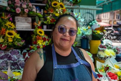 Alejandra Guatame, en la plaza de las Flores de la calle 63.