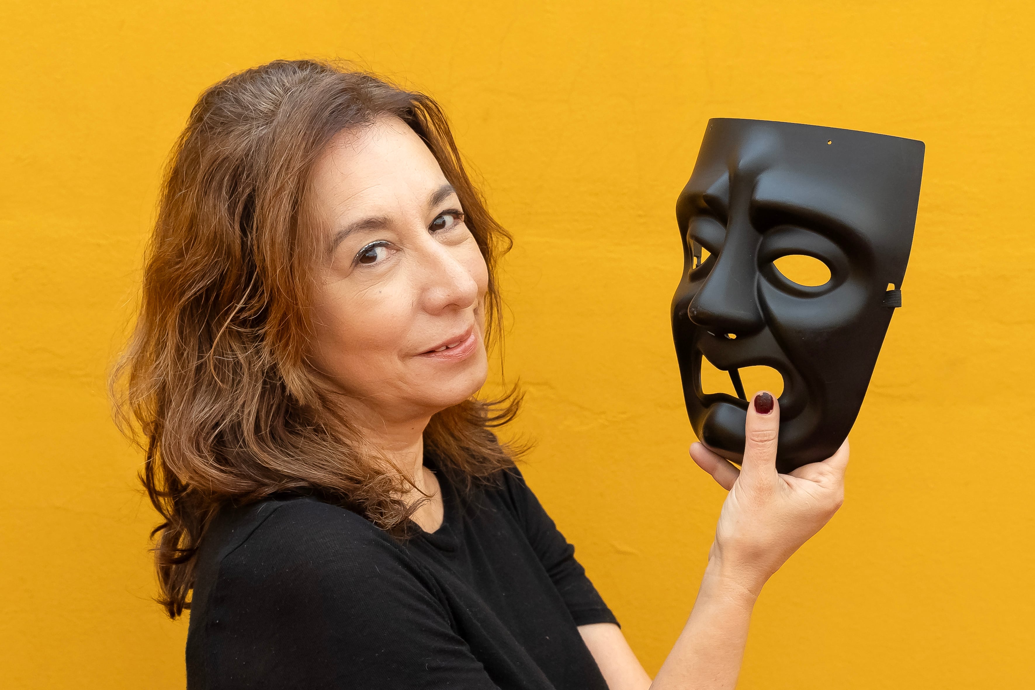 Liliana Viola ganadora del Premio de Crónica Anagrama. 